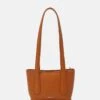 Mansur Gavriel Mini Giraffe Bag - Sac À Main - Cuoio 2 Mansur Gavriel Mini Giraffe Bag - Sac À Main - Cuoio -Mode et Luxe Boutique d6d68cc95e9d4786820b050fb690b356