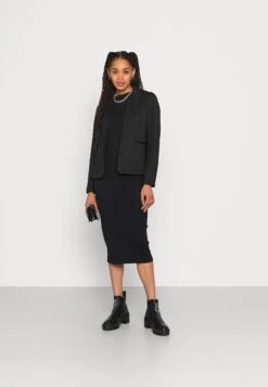 Vero Moda Vmlucca Ls Noos - Blazer - Black -Mode et Luxe Boutique e157d558128442c8b2f2b21ecfbbc72f