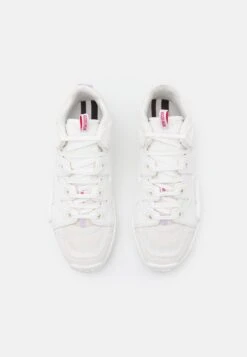 GCDS Classic Unisex - Chaussures De Skate - White -Mode et Luxe Boutique ecc018c9bdae4e60abb487465c1a70dc