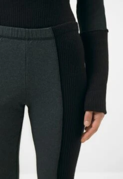 MM6 Maison Margiela Pants - Pantalon De Survêtement - Petrol Green 11 MM6 Maison Margiela Pants - Pantalon De Survêtement - Petrol Green -Mode et Luxe Boutique f550d0545b754d4db84cae05656d332b