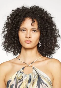 Cult Gaia Aphrodite Gown - Robe De Soirée - Aloe Multi -Mode et Luxe Boutique f806bbe37e464921af9dc3d8ad7f9d73